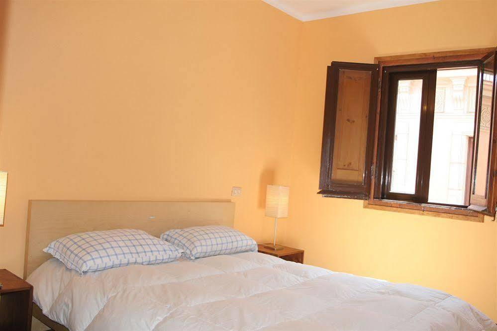 Vidre Home - Plaza Real Barcelone Extérieur photo